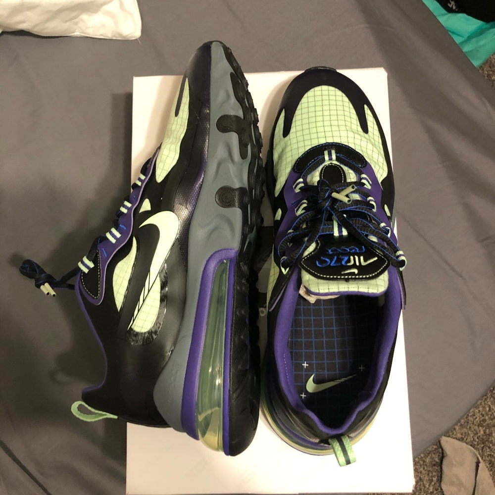 Nike Air Max 270 React